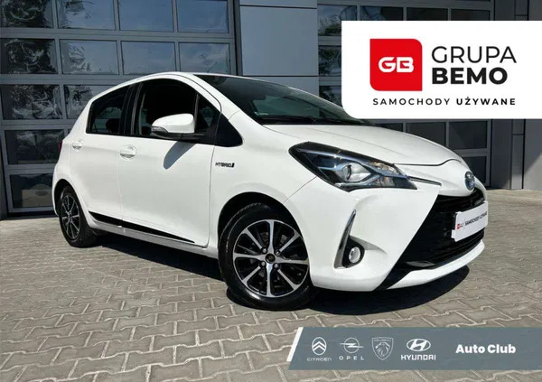 głubczyce Toyota Yaris cena 59900 przebieg: 79497, rok produkcji 2018 z Głubczyce
